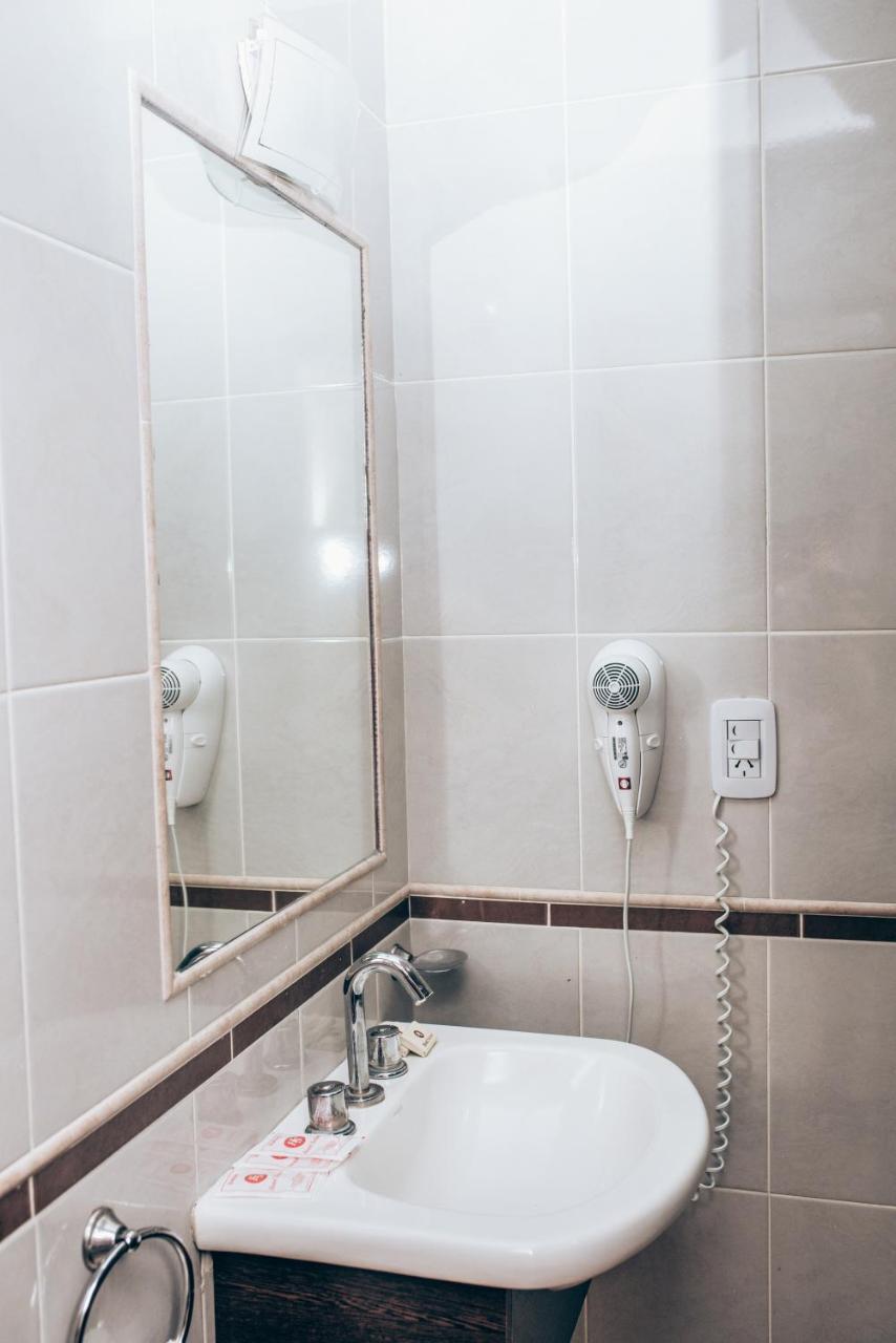 Hotel Solano サンティアゴ・デル・エステロ エクステリア 写真